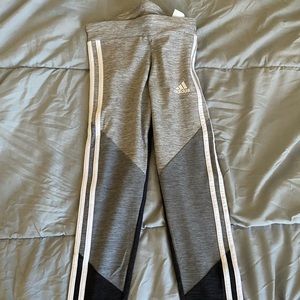 Adidas Girls Leggings (S) 7/8 Never Worn!